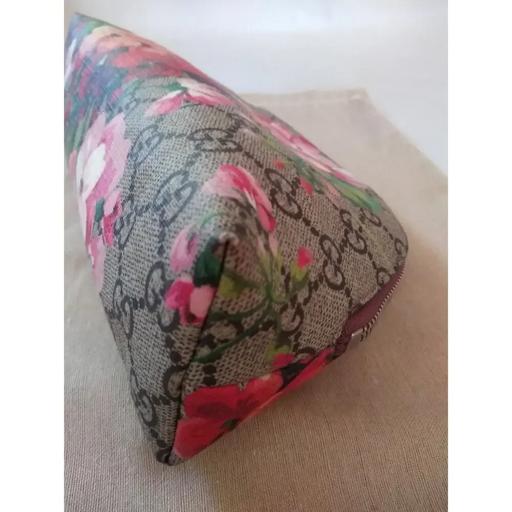 Gucci GG Supreme Blooms Print Clutch Cosmetic Case - Picture 5 of 10